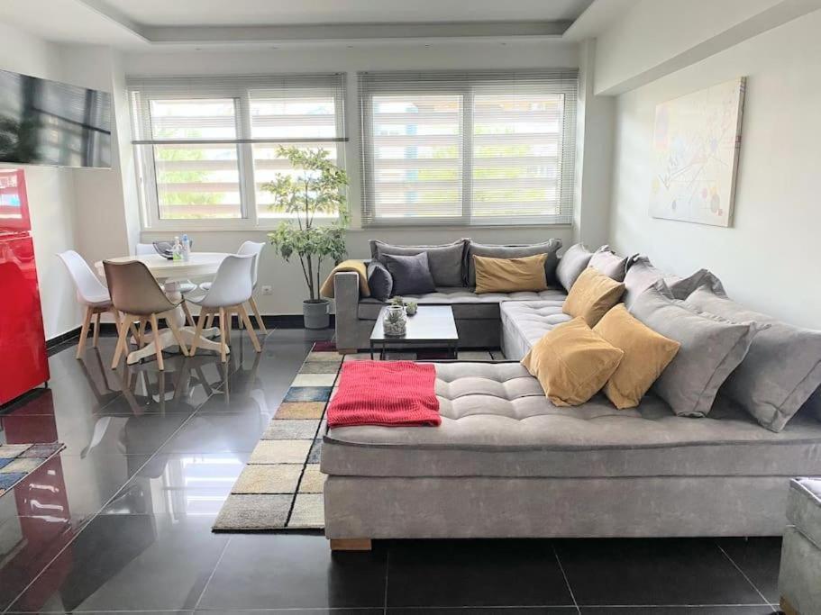 New Amazinglarge Luxury 4Br Suite/1Min Toacropolis Афіни Екстер'єр фото