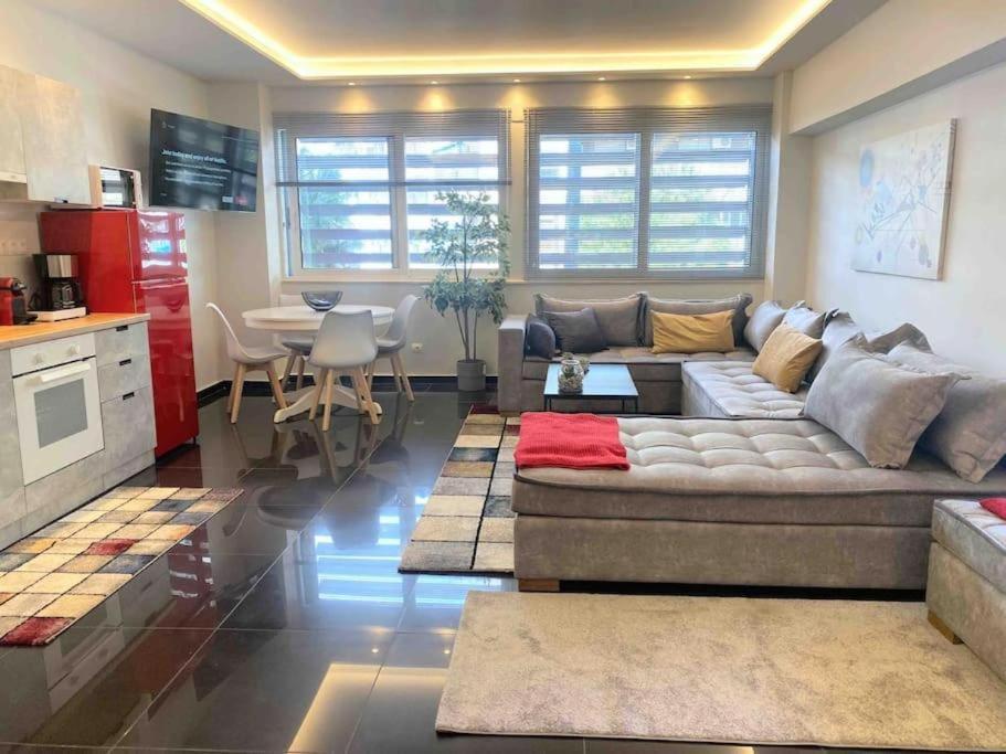 New Amazinglarge Luxury 4Br Suite/1Min Toacropolis Афіни Екстер'єр фото